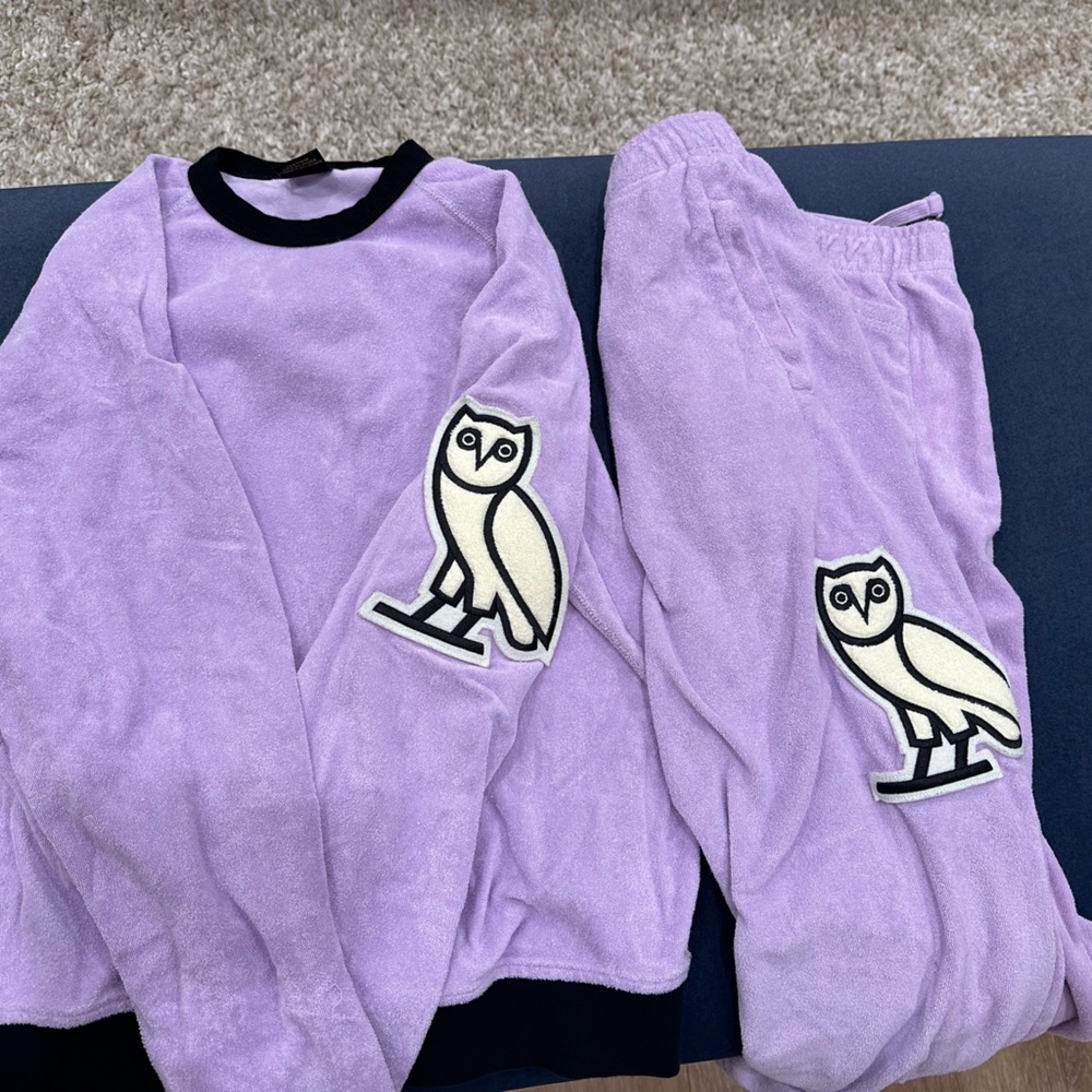 OVO sweat suit (set - crewneck and pants)